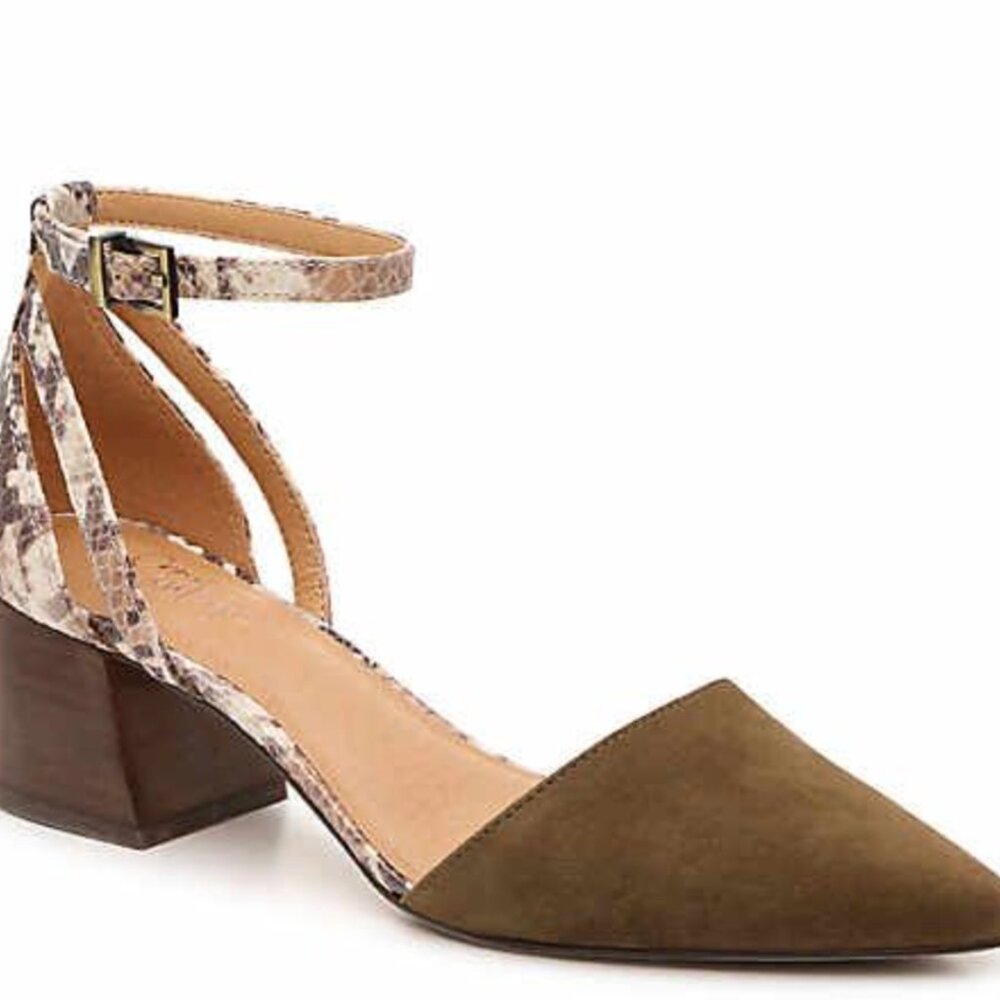 Crown Vintage Vavi Block Heel Size 7